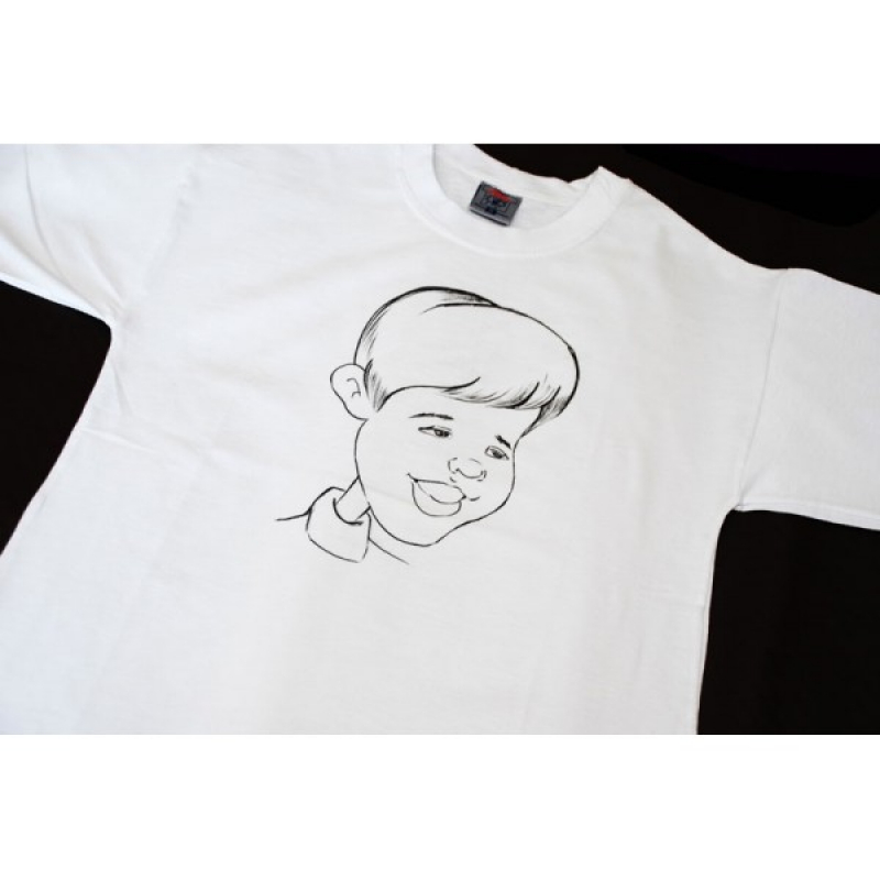 Camiseta com Caricatura Santa Efigênia - Lembrancinha de Casamento com Caricatura