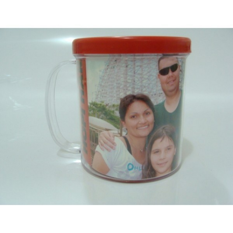 Caneca de Porcelana com Caricatura Vila Vitória - Caneca Personalizada com Foto de Acrílico